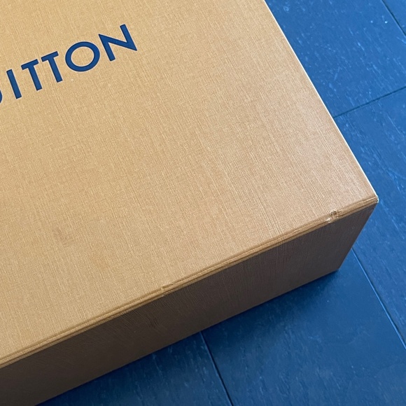 LOUIS VUITTON LV Gift Box Empty Large Box storage decoration - Picture 2 of 10